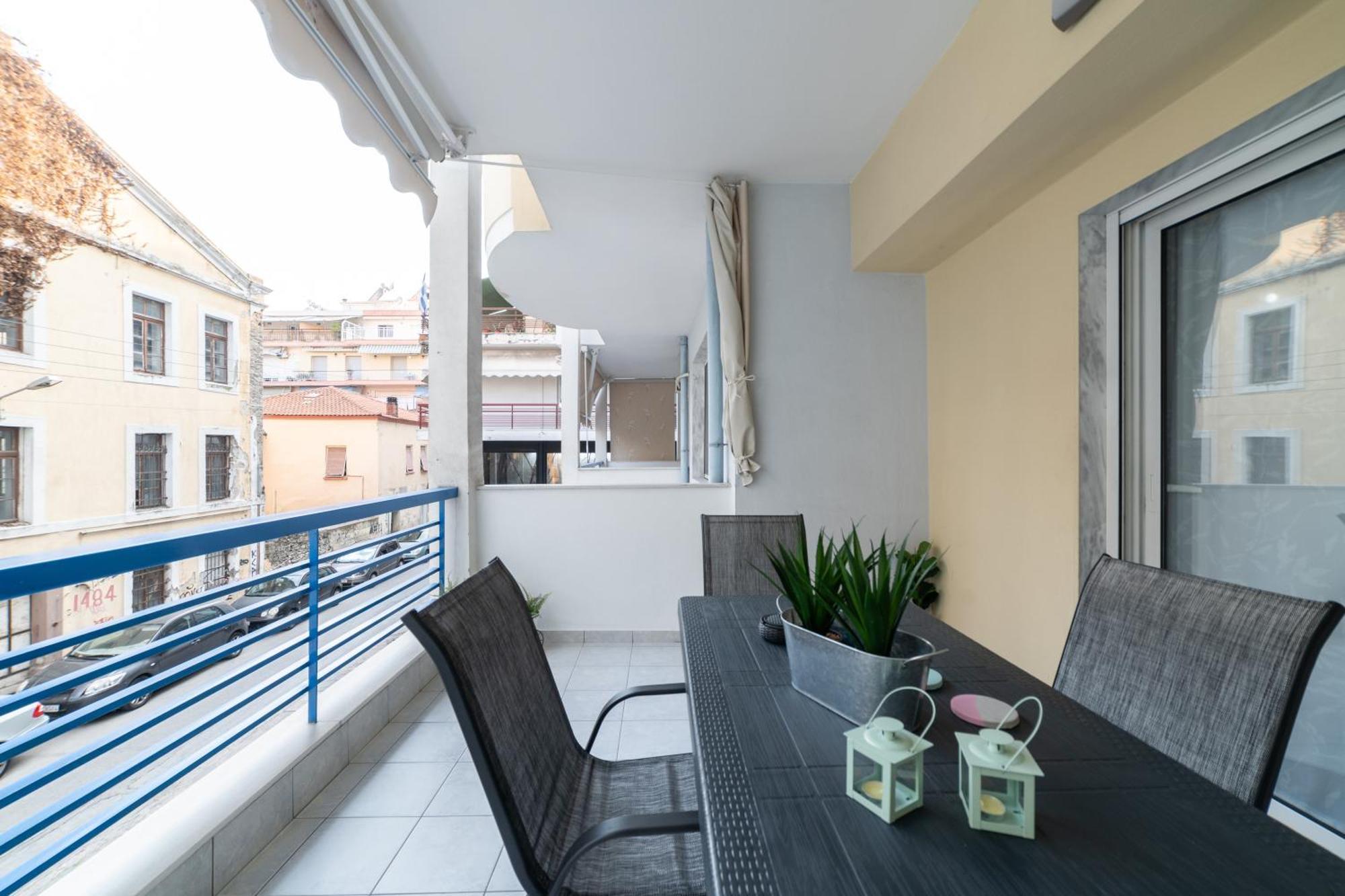 Ninas Central Apartment 카발라 외부 사진
