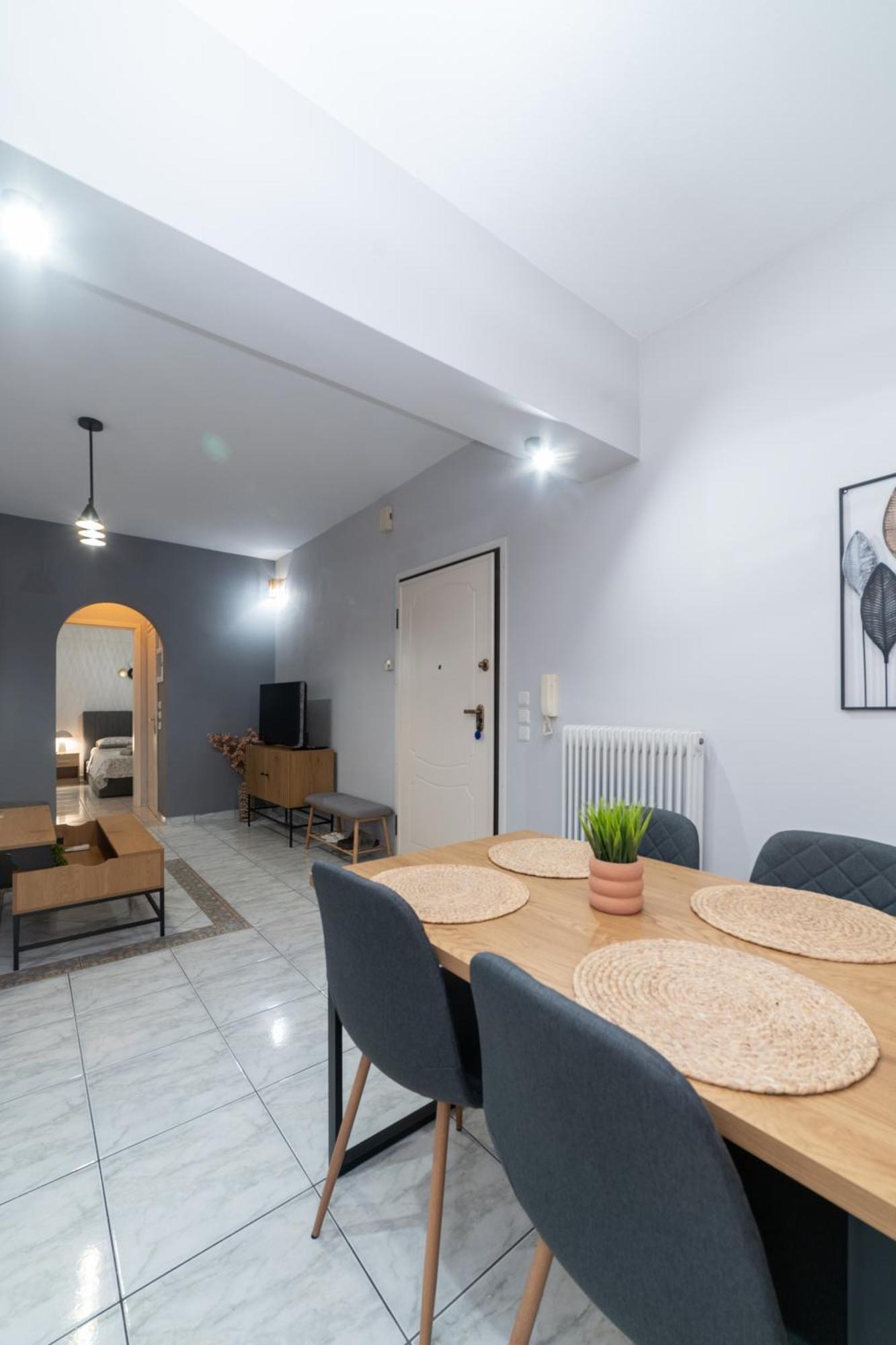 Ninas Central Apartment 카발라 외부 사진