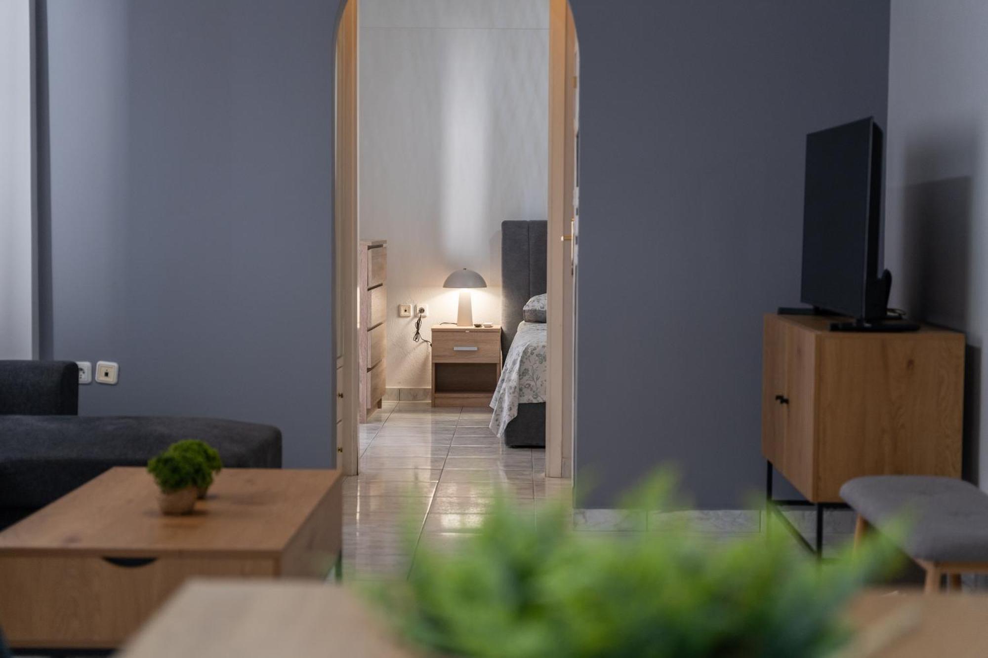 Ninas Central Apartment 카발라 외부 사진